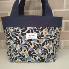 【訳アリ】ハンドメイド　トートバッグ　北欧風　花柄
