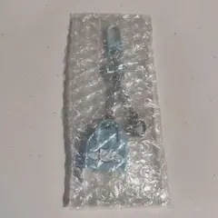 キティ　シークレットキーホルダー　水色バッグ