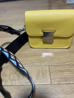 ZARA ショルダーバック