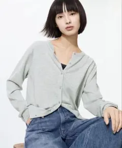 ユニクロ　UNIQLO UV カットクルーネックカーディガン