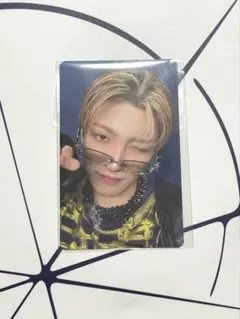 ATEEZ ホンジュン makestar トラベル 当選者限定 ポストカード ateez GOLDEN HOUR makestar 特典 トレカ ホンジュン - メルカリ