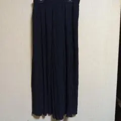 ユニクロプリーツパンツ黒