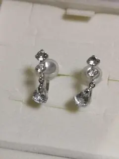 4℃ ヨンドシー K10WG イヤリング