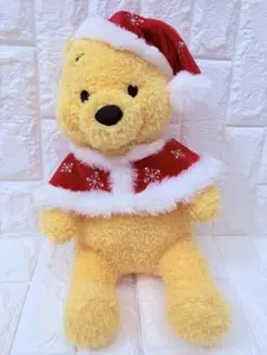 ディズニーくまのプーさんクリスマス緑色のサンタの服ぬいぐるみ