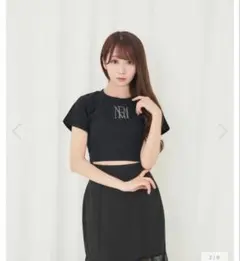 RoseMuse Rhinestone ribbon Tshirt black