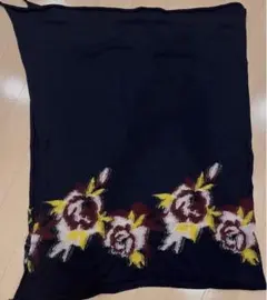 ⭐︎花柄大判ストールマフラー 未使用品⭐︎