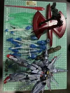 2026年最新】BANDAI MG(マスターグレード)の人気アイテム - メルカリ