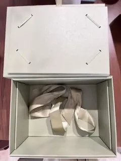 Van Cleef & Arpels ギフトボックス空箱