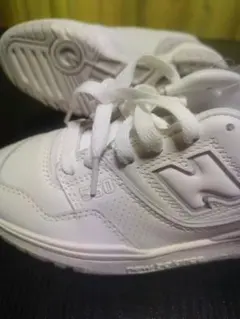 New Balance 550 ホワイトスニーカー