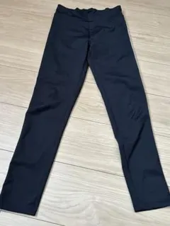 UNIQLO 黒 レギンス 160サイズ サイドライン