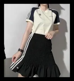 adidas フリルスカート 黒のサムネイル