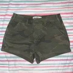 ショートパンツ