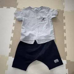 グレーTシャツとハーフパンツセットのサムネイル
