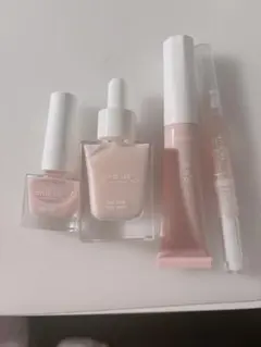 3COINS(スリーコインズ) and us ネイルケアトリートメント他