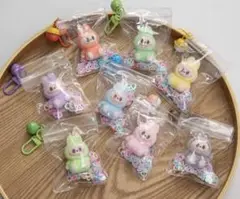 【新品未使用】ラブブ　LABUBU クリアケース入りキーホルダー 1個