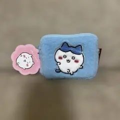 ちいかわ　ふわふわミニポーチ　ハチワレ