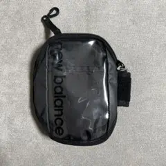 new balance ランニングアームポーチ