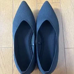 美品　GU ウォッシャブルニットフラットシューズ　黒のサムネイル