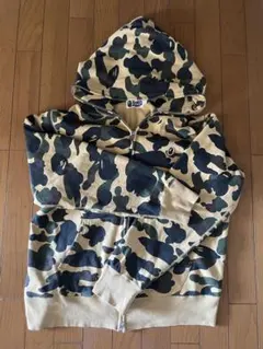 A BATHING APE KIDS限定イエローカモフルジップパーカー - メルカリ