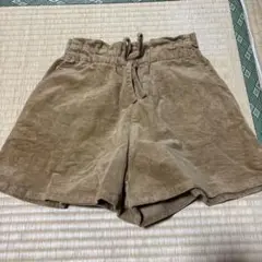 ベージュ コーデュロイ 半ズボン