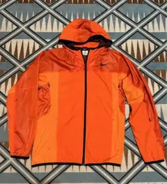 Nike オレンジ ナイロンジャケット フード付き