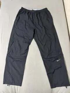 Nike y2k テック系　00s ナイロンパンツのサムネイル