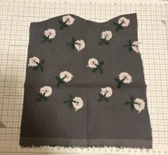 74 ミナペルホネン skip はぎれ 刺繍 生地 - メルカリ