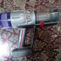 ダイソン 掃除機 SV21 本体 ダスト 純正バッテリー付き 美品 良品