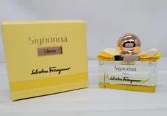 フェラガモ シニョリーナ リベラ オーデパルファム 30ml　香水