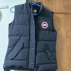CANADA GOOSE ダウンベスト ブラック XSのサムネイル
