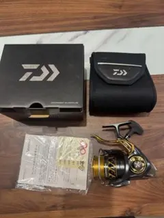 DAIWA 18 TOURNAMENT ISO 2500SH-BDのサムネイル
