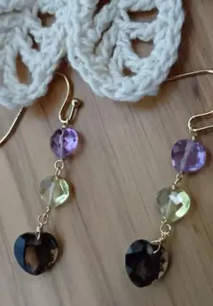 セール553/14kgf宝石質ハート３連ピアスorイヤリングチャーム