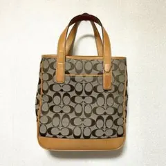 COACH ロゴパターン トートバッグ