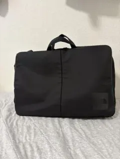 THE NORTH FACE ビジネスバッグのサムネイル