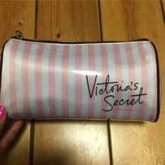 値下げ中 Victoria's Secret ポーチ 新品 送料込み ヴィクシー