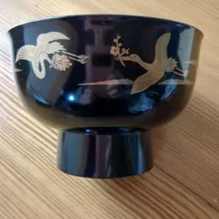 合成漆器 鶴と花の模様のサムネイル
