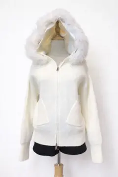 ファー付きニットパーカー ホワイト ジップアップ フード付き 韓国風