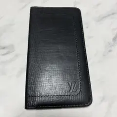 ルイヴィトン ユタ ポルトバルール・カルトクレディバサルト