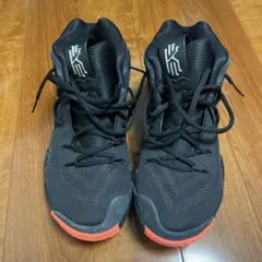 〔大幅値下げ〕Nike Kyrie 4 'Decades Pack 70s'