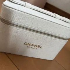 CHANEL ロゴ入り ミニポーチ レッド - メルカリ