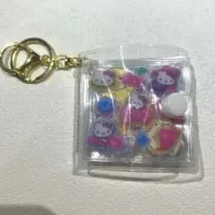 未使用品　ミニシール帳　クロミ　マイメロディ　 キティ　ポムポムプリン　完成品