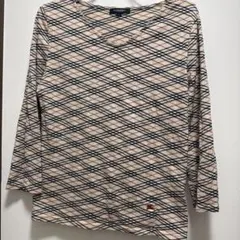 バーバリー　Tシャツ