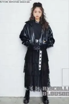 みちょぱ　RASVOA ティアード レース フレアスカート ブラックのサムネイル