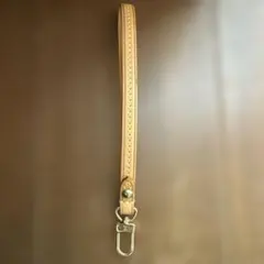 LOUIS VUITTON ルイヴィトン ヌメ革ストラップ 長さ約66cm - メルカリ