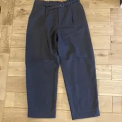 evameva ダークグレー テーパードパンツ ウエストベルト付き