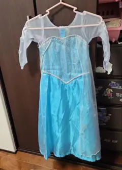 エルサ　ドレスのサムネイル