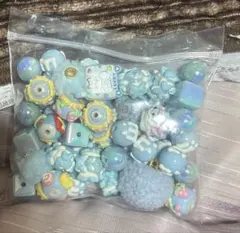 Item thumbnail for item 216bea2b-6bf3-4138-880c-f1d525048654