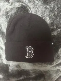 ブラック Bロゴ ニット帽