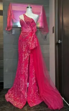 JOVANI 刺繍入り 高級ドレス サイズ0 ロングドレス JOVANI 刺繍入り 高級ドレス サイズ0 ロングドレス Evening