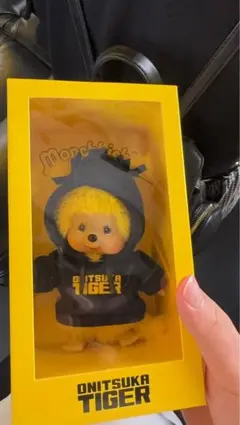 Onitsuka Tiger x Monchhichi キーホルダー モンチッチ - メルカリ